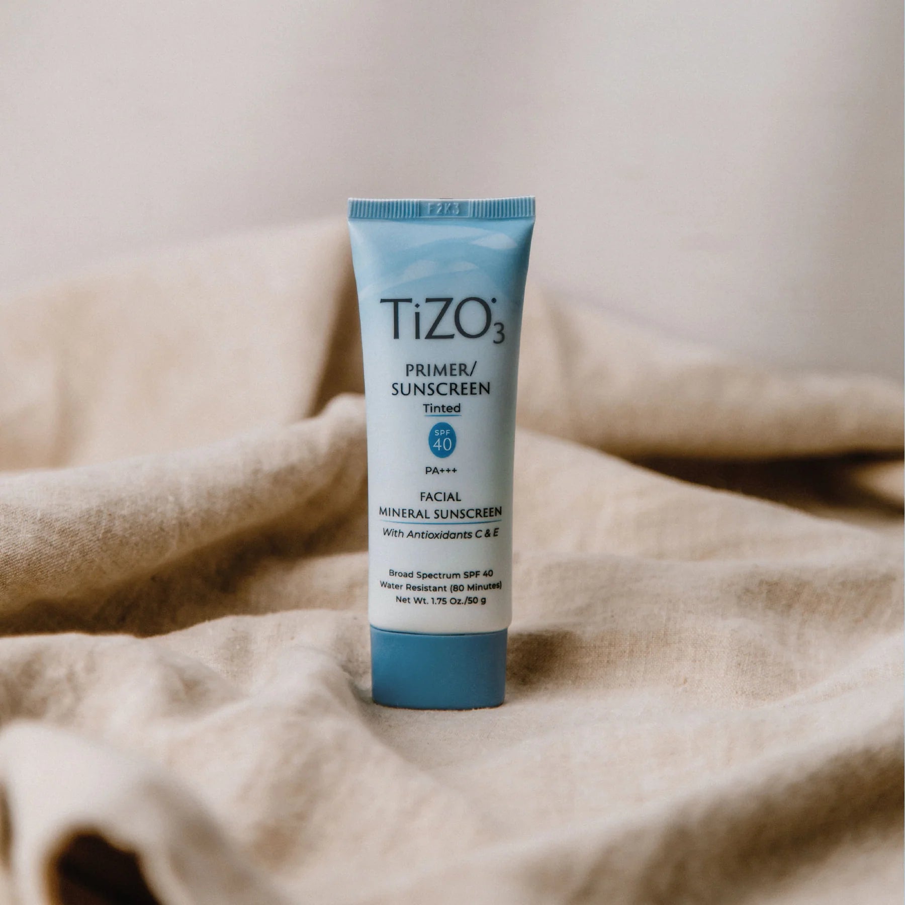 Tizo 3 Protector solar facial mineral con color 50 ml