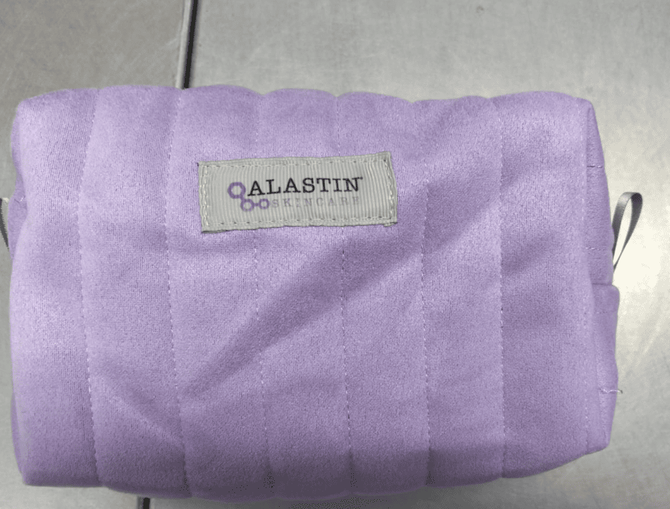 Cosmetiquera Alastin junio g00