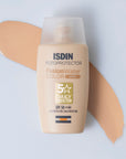 Isdin Fusion Water SPF50+ Color Light, fotoprotector para todo tipo de piel 50ml.